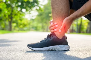 Ankle sprain illustration showing common ligament injuries and pain points